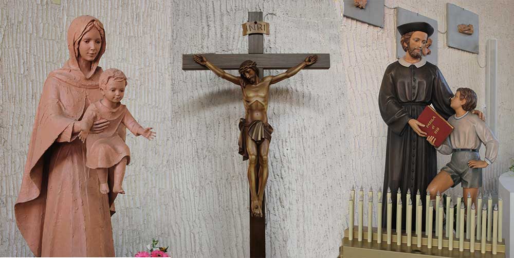 Statue Chiesa San Filippo Neri Putignano